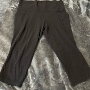 Athleta Capri Leggings